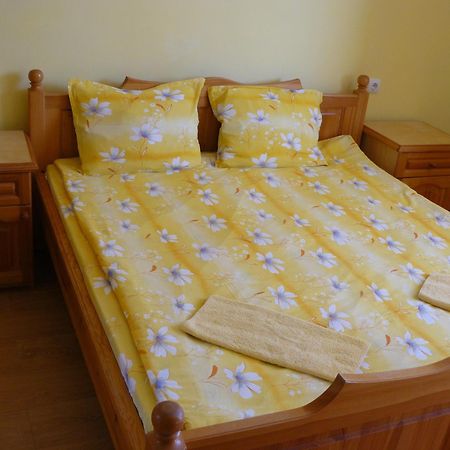 House Arirang Ξενοδοχείο Cherni Osum Δωμάτιο φωτογραφία